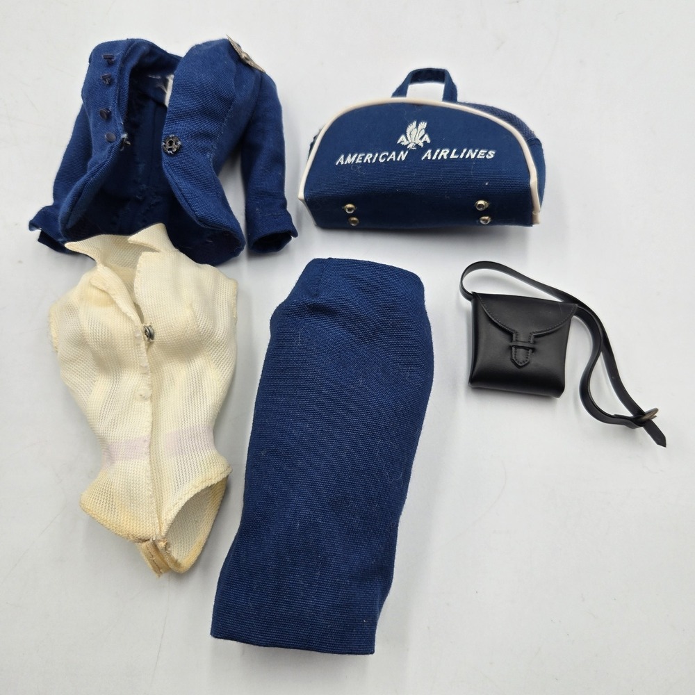 Vtg 1960's BARBIE DOLL OUTFIT American Airlines #984 Stewardess Read